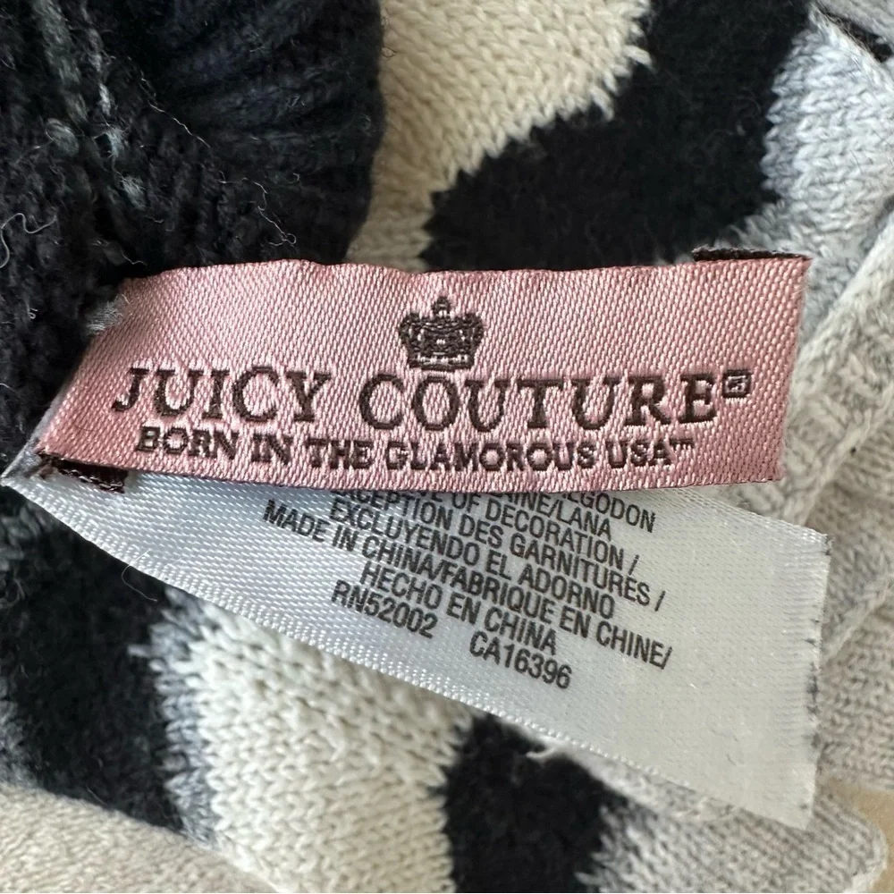 Juicy Couture Black and Gray Chevron Knit Fingerless Gloves Mittens